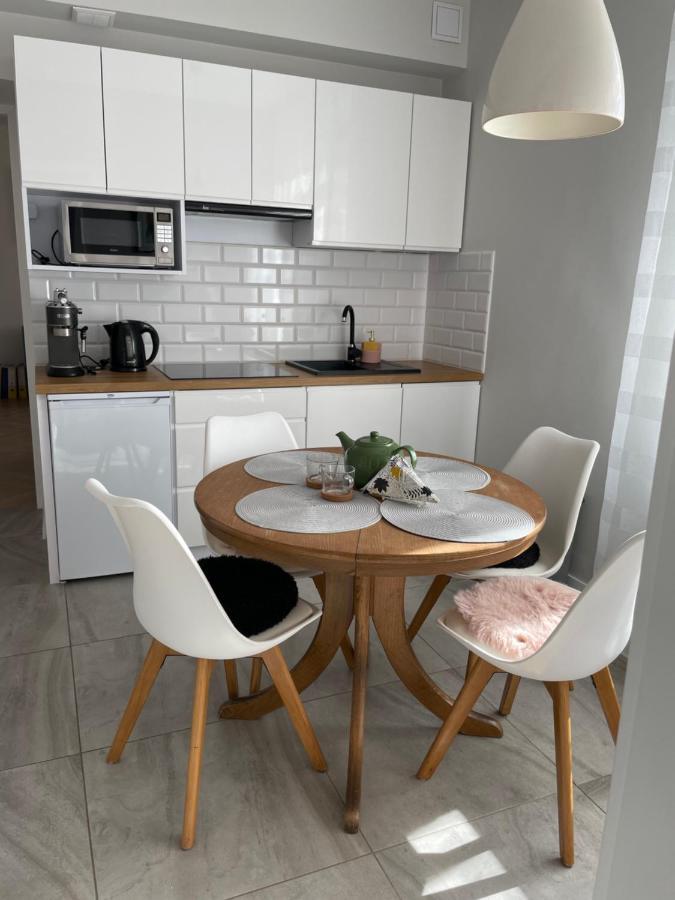 Apartament Pod Papugami Kolobrzeg-Podczele Exterior photo